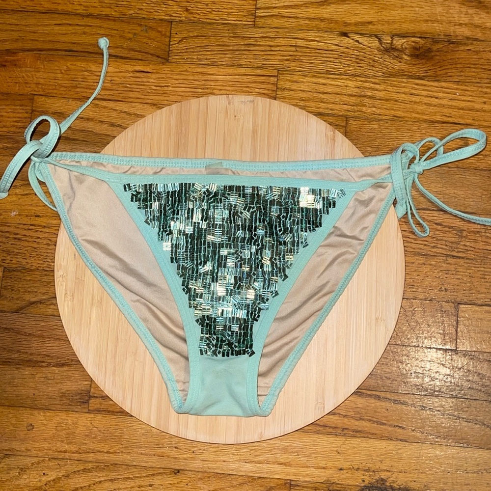 Victoria Secret bikini bottom Size Small